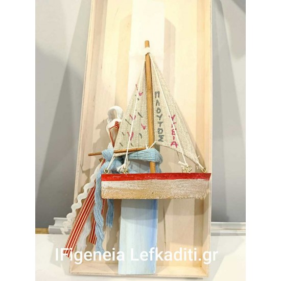 Χειροποίητη πασχαλινή λαμπάδα ΚΑΡΑΒΙ κόκκινο με όνομα και ευχή