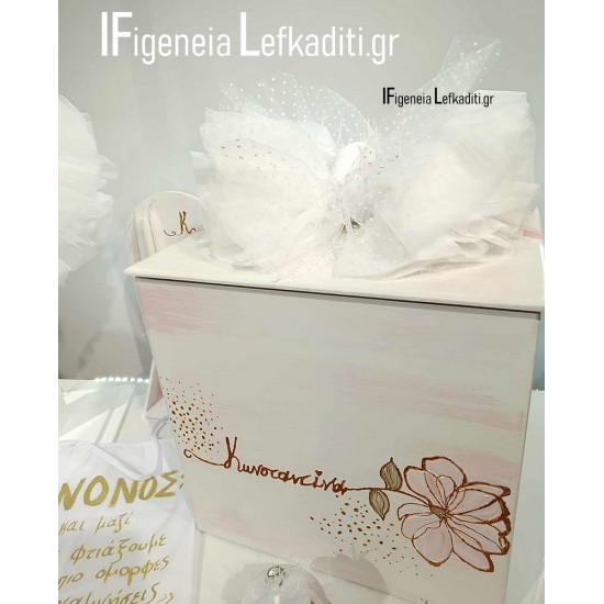 Χειροποίητο Σετ Βάπτισης για Κορίτσι με Ζωγραφισμένο Λουλούδι & Ξύλινο Κουτί Κύβο