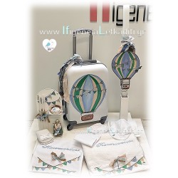 Σετ βάπτισης αγοριού "balloon Αερόστατο - Ταξίδια" με βαλίτσα ΜΑΤ ζωγραφισμένη στο χέρι