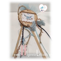 Χειροποίητη ξύλινη κρεμαστή μπομπονιέρα